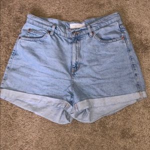 Topshop mom short jeans!!